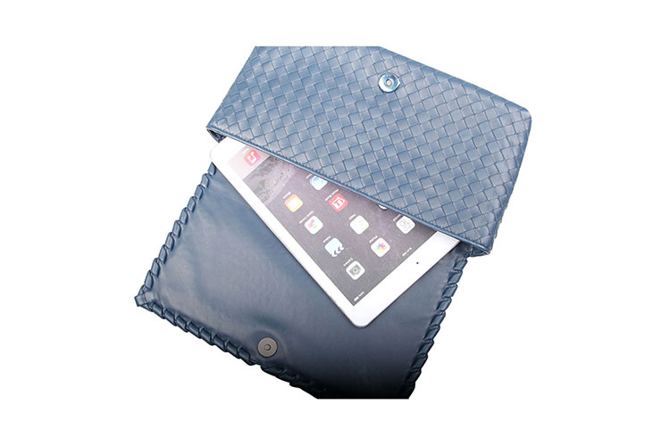 Bottega Veneta/葆蝶家 女士羊皮单肩斜挎包 428136 V0016 4192