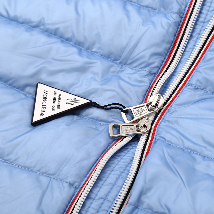 Moncler/蒙克莱 长袖经典男士羽绒服外套4132999