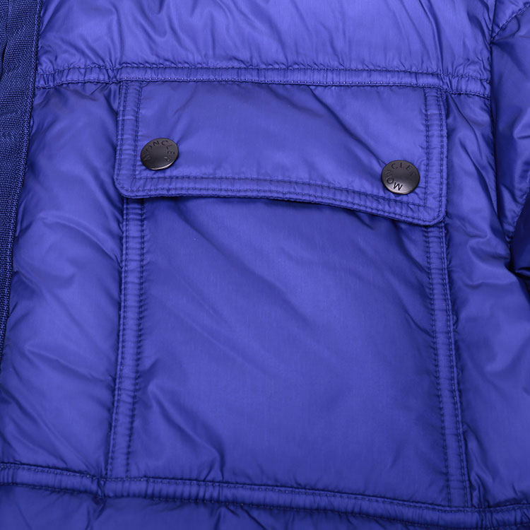 Moncler/蒙克莱 鹅绒多口袋保暖羽绒服 男士外套
