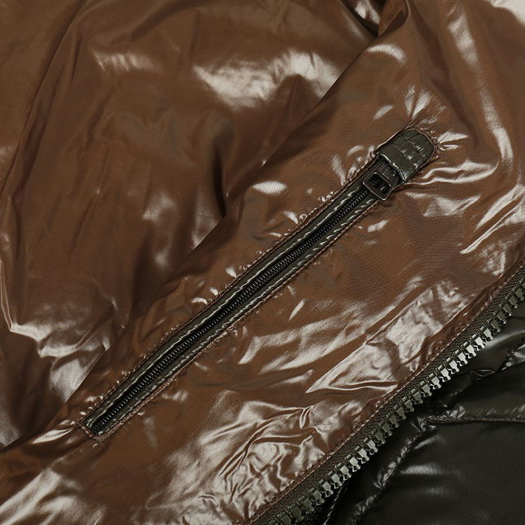 Moncler/蒙克莱 鹅绒连帽拉链羽绒服 男士外套