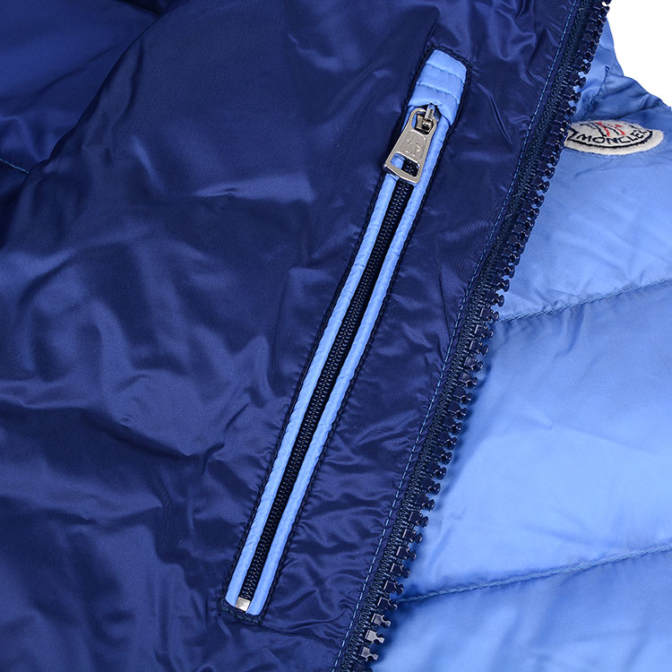 Moncler/蒙克莱 鹅绒保暖连帽羽绒服 男士外套