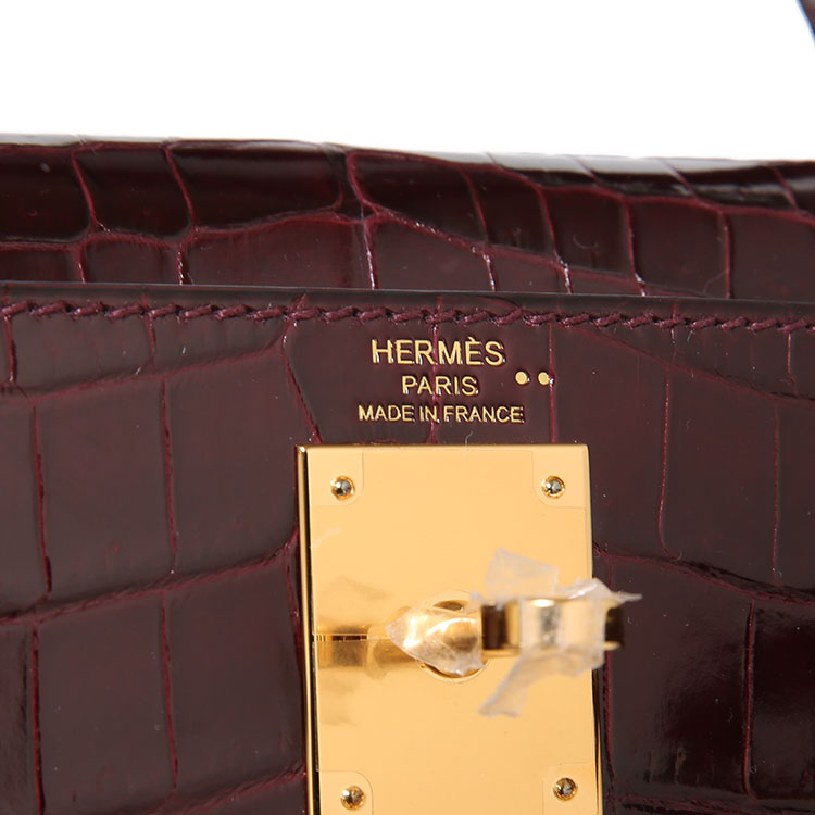 HERMES(爱马仕) 酒红色两点鳄鱼皮金扣外缝两用包Kelly28