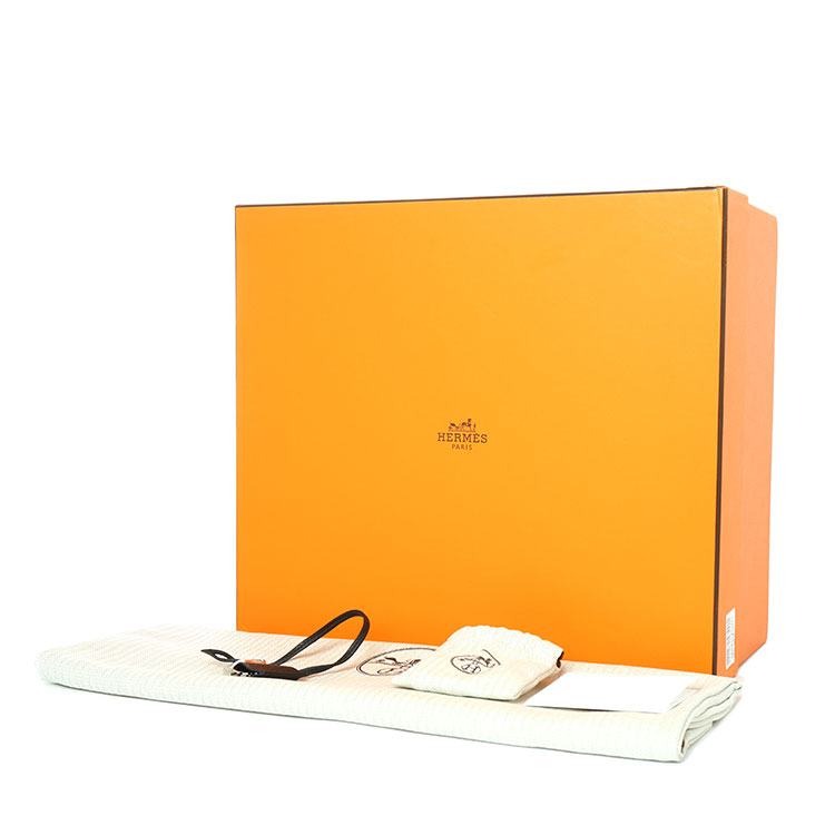 HERMES(爱马仕) 黑色皮质银扣手提包Birkin30
