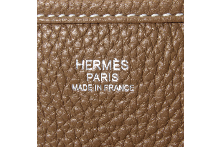 HERMES/爱马仕 Evelyne荔枝纹中号Togo牛皮女士斜挎包