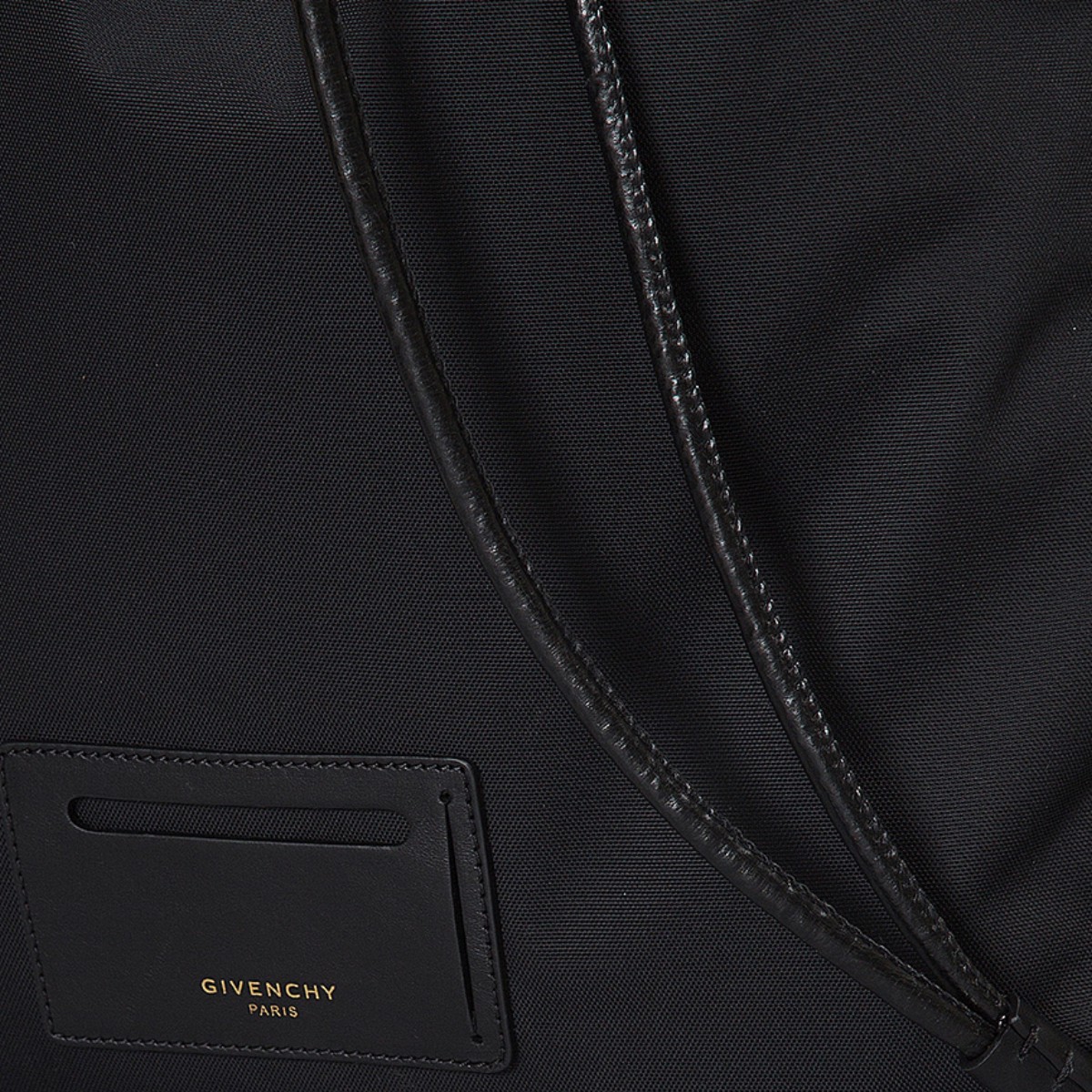 【包邮包税】Givenchy/纪梵希 黑色混纺尼龙男士双肩包Backpacks BJ05013198 960