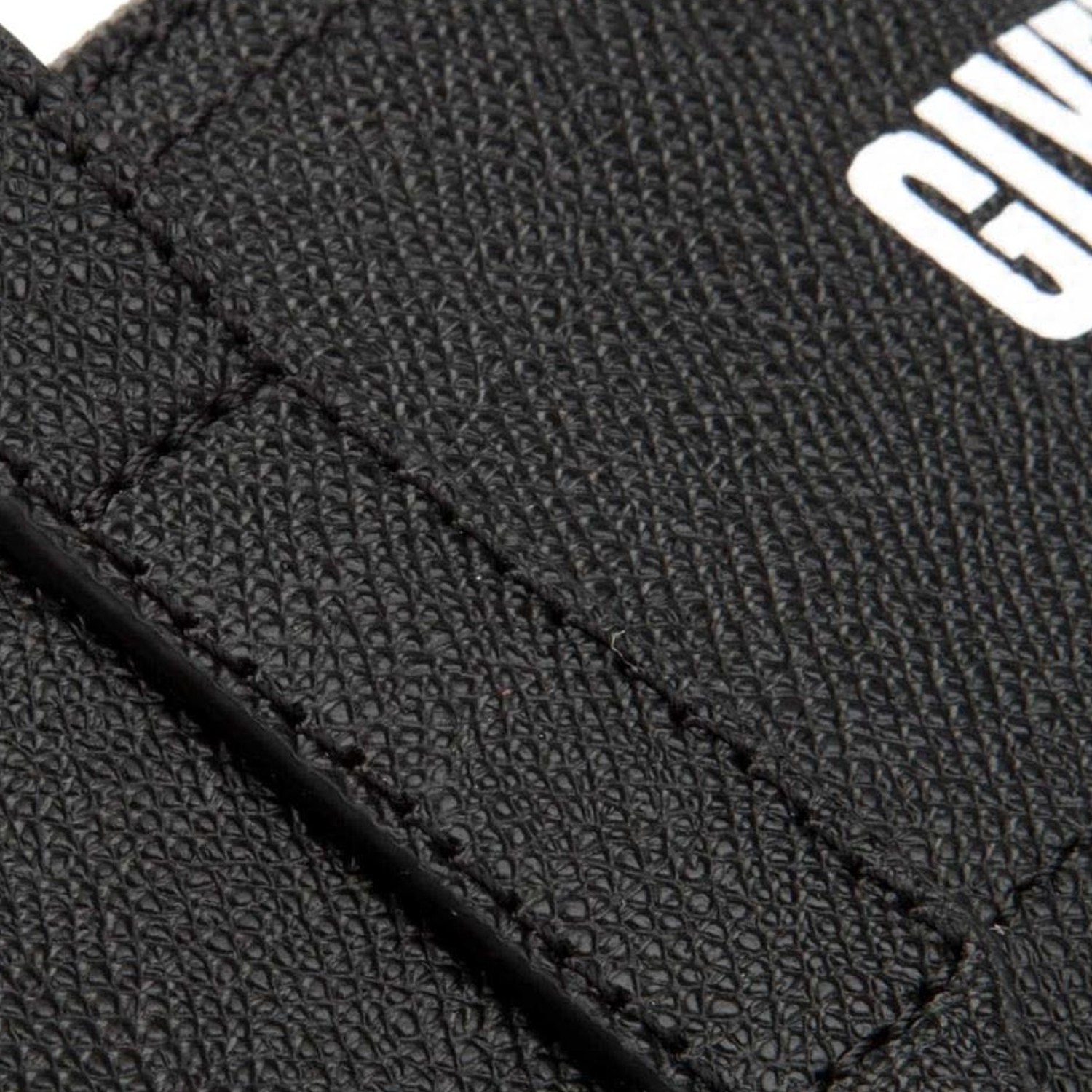 【包邮包税】Givenchy/纪梵希 牛皮男士两用包手提包 BJ05742621 001