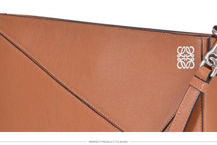 LOEWE/罗意威 女士棕色真皮单肩包 322.89.M87 2530-S36/1 20161129