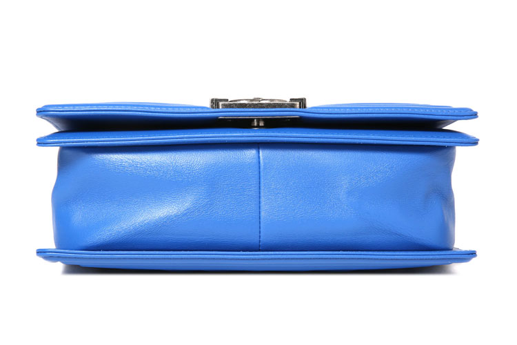 CHANEL(香奈儿) 蓝色皮质斜挎包 Leboy 中号