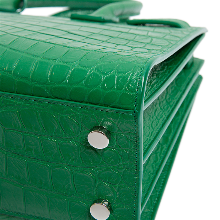 Yves saint Laurent/圣罗兰 女士绿色真皮Sac de Jour系列鳄鱼皮纹可斜挎手提包 421863 CS38N 834