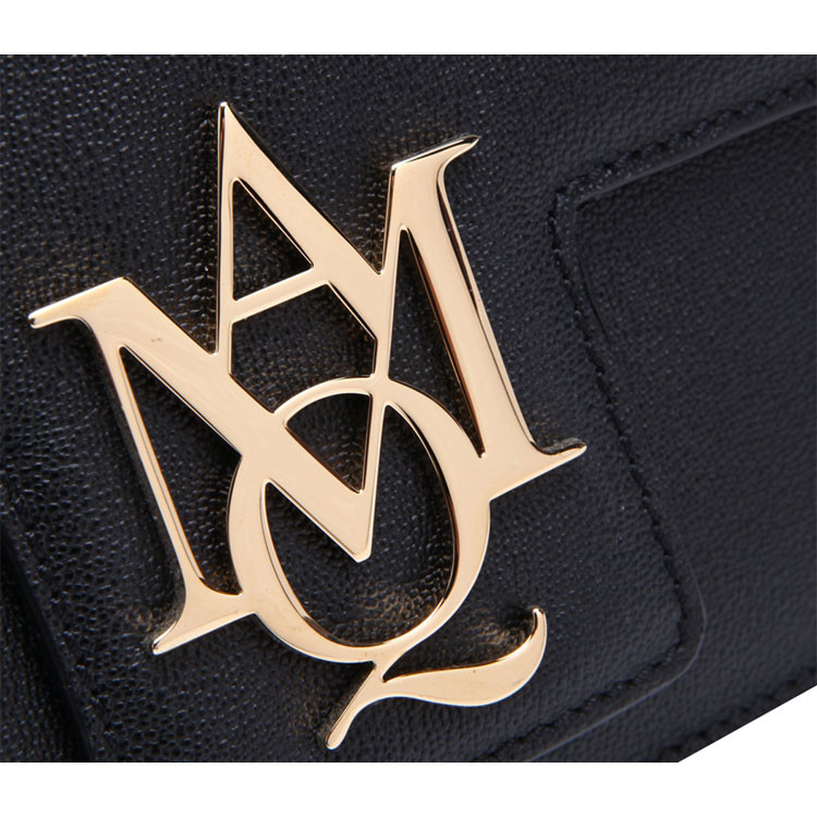 Alexander McQueen/亚历山大麦昆牛皮材质金属字母装饰女士单肩斜挎包,439447DN10G 1000 WOMEN BAG