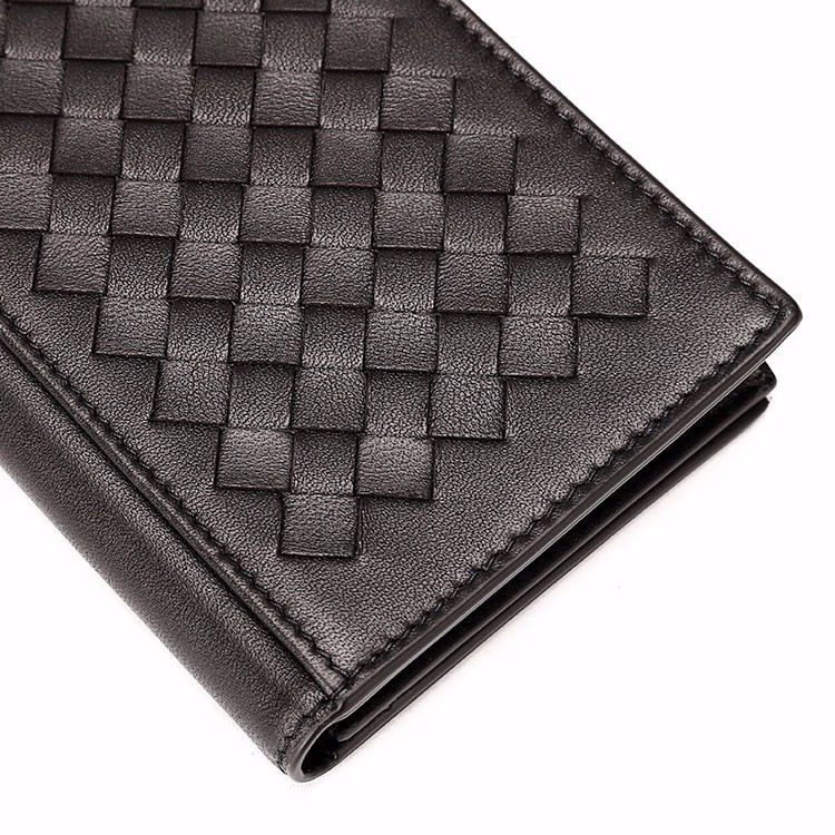 Bottega Veneta/葆蝶家 黑色编织羊皮男士长款对折钱夹 390878