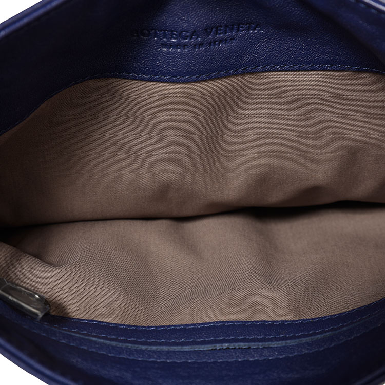 Bottega Veneta/葆蝶家 编织牛皮男士两用单肩斜挎包 藏蓝色