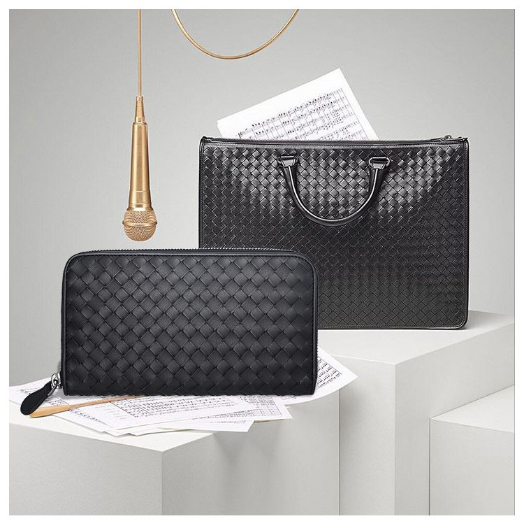 Bottega Veneta/葆蝶家 女士长款牛皮拉链钱包114076