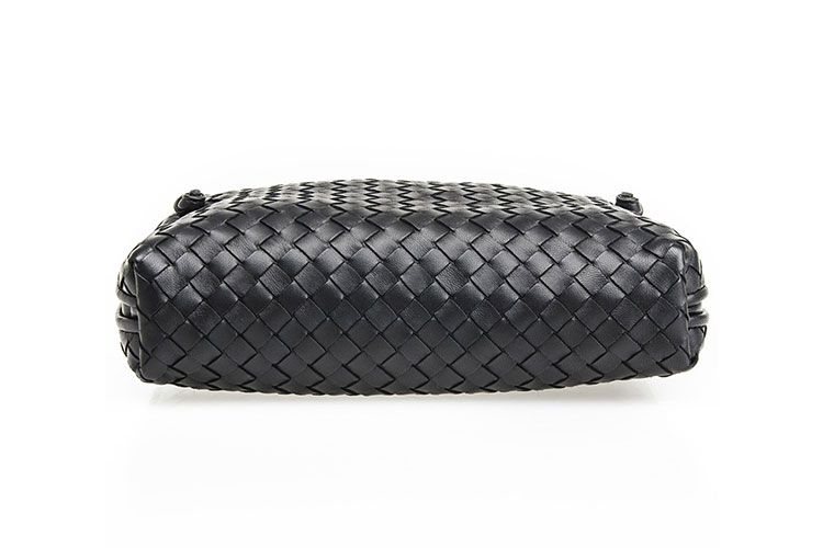 Bottega Veneta/葆蝶家 羊皮女士单肩斜挎包 245354 V0016 8175