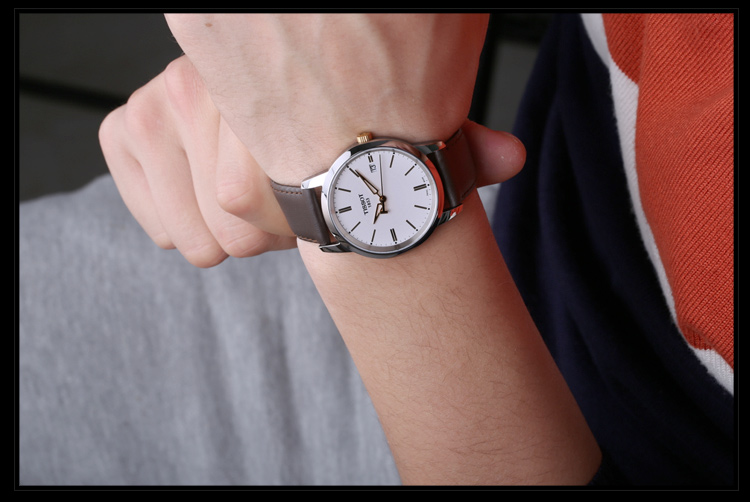 TISSOT/天梭 经典系列石英男表 T033.410.26.011.01
