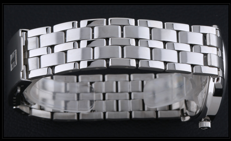 TISSOT/天梭 石英男士手表 T033.410.11.013.01