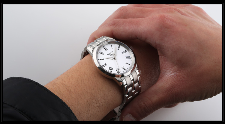 TISSOT/天梭 石英男士手表 T033.410.11.013.01