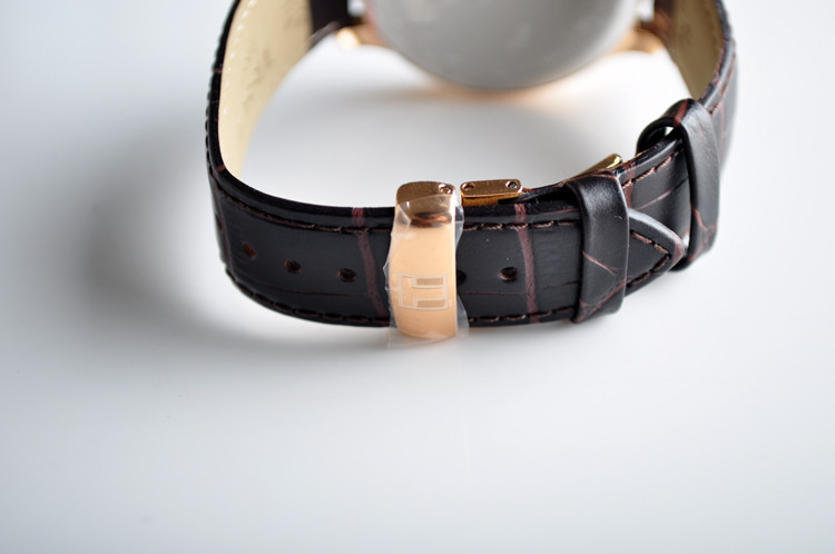 TISSOT/天梭俊雅系列石英男士手表【T063.617.36.037.00】全球联保