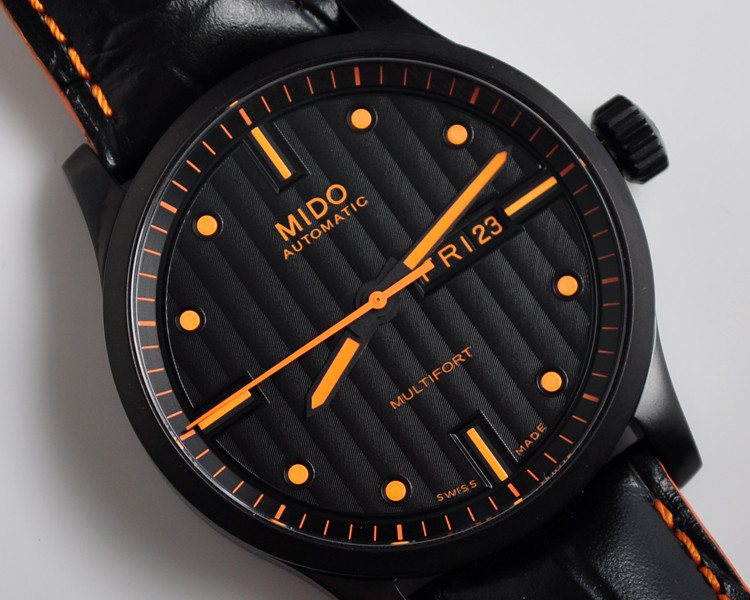 mido/美度舵手系列男式皮带自动机械腕表(M005.430.36.051.80)全球联保