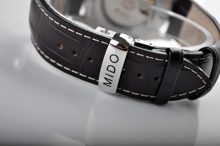 mido/美度舵手系列男式皮带自动机械腕表(M005.430.16.031.80)全球联保