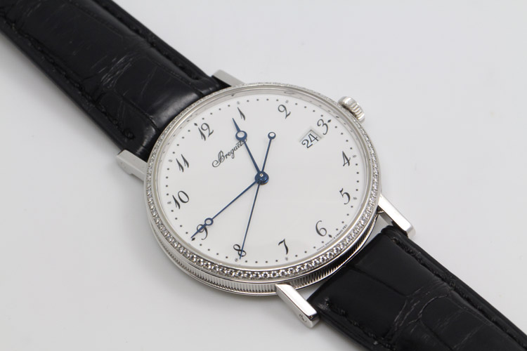 Breguet/宝玑经典系列男式自动机械腕表5178BB/29/9V6