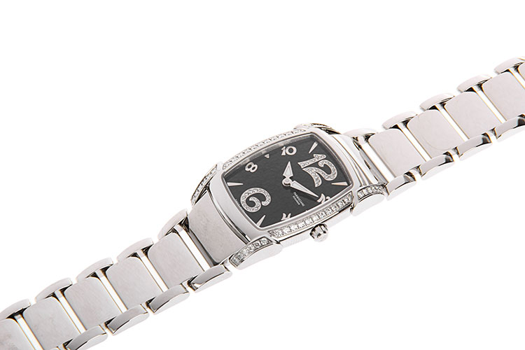 Parmigiani Fleurier(帕玛强尼) KALPAPICCOLA系列女士石英腕表