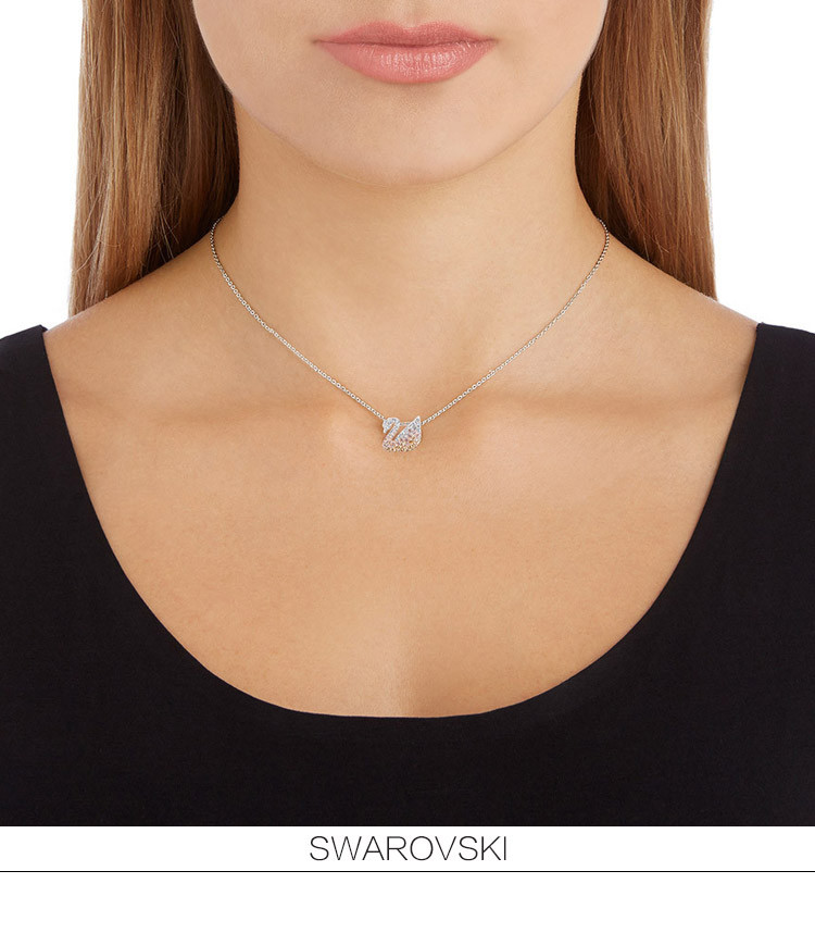 Swarovski/施华洛世奇 新款渐变水晶天鹅锁骨项链小号 5215038