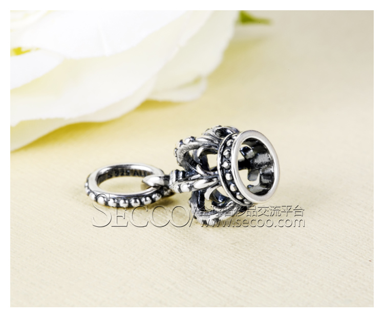 PANDORA/潘多拉 华丽贵族皇冠吊坠791376