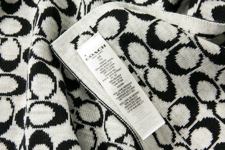 COACH/蔻驰 男女通用款双C纹logo图案羊毛围巾 黑/白