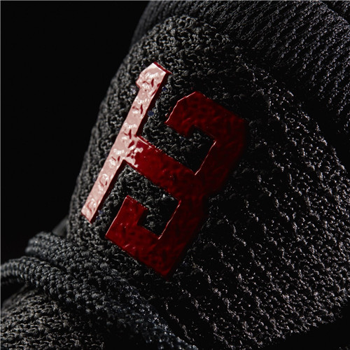 adidas(阿迪达斯) *白/黑CRAZYLIGHT BOOST 2.5低帮透气篮球鞋 44#