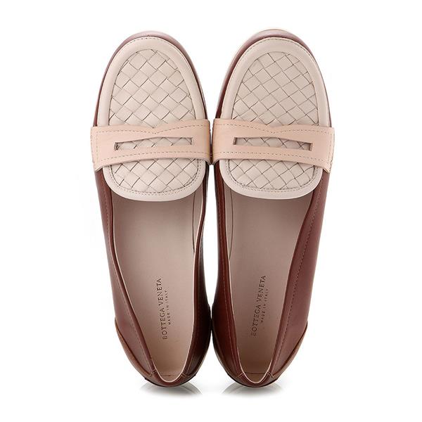Bottega Veneta/葆蝶家 牛皮 乐福款 女士平跟鞋
