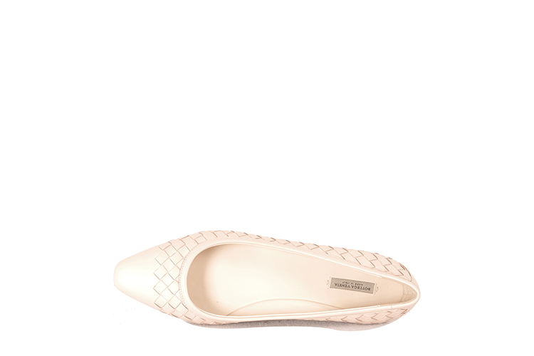 Bottega Veneta/葆蝶家 牛皮女士平跟鞋407066V00136808