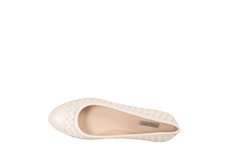 Bottega Veneta/葆蝶家 牛皮女士平跟鞋370132V00139000