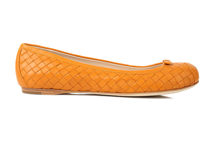 Bottega Veneta/葆蝶家 女士简约休闲平跟鞋 桔色 欧码37
