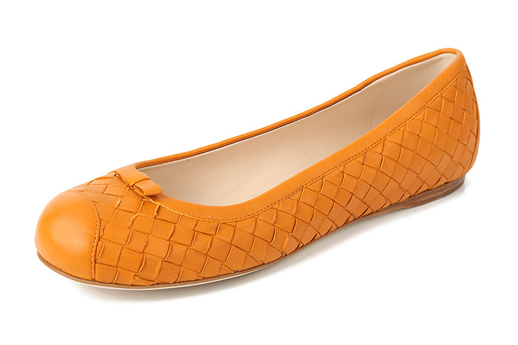 Bottega Veneta/葆蝶家 女士简约休闲平跟鞋 桔色 欧码37