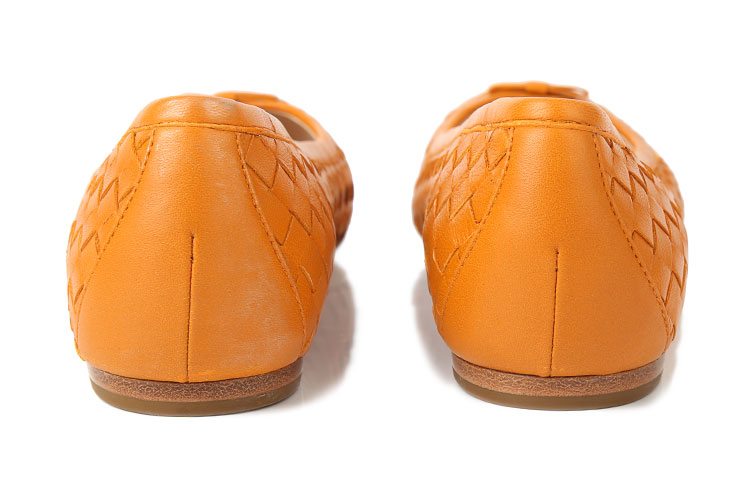 Bottega Veneta/葆蝶家 女士简约休闲平跟鞋 桔色 欧码37