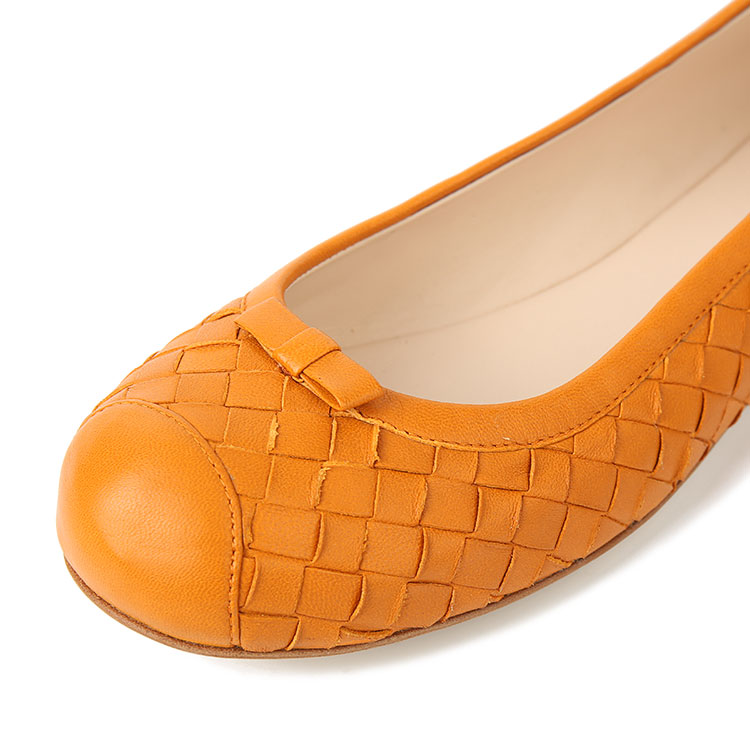 Bottega Veneta/葆蝶家 女士简约休闲平跟鞋 桔色 欧码37