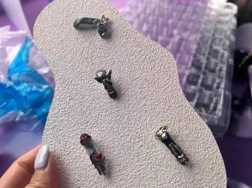 双飞燕郑伟腾再出山：如何以百耳颂美颜耳机B7颠覆行业痛点？