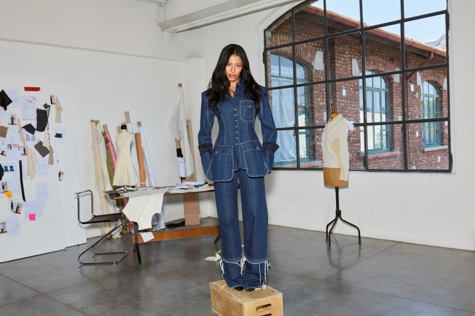 MAX&Co.联手设计师SAMI MIRÓ推出&Co.LLABORATION合作设计系列:「破界而生」